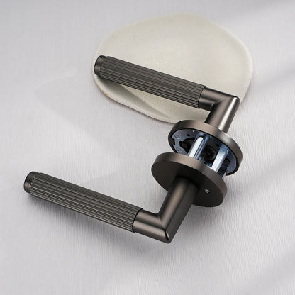 Poignée de porte intérieure | Finition brillante & design contemporain